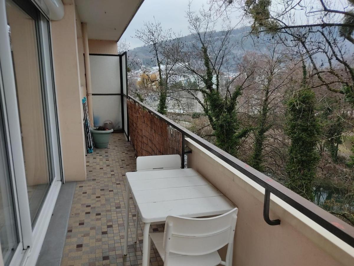 Charmant Appartement Au Bord Du Thiou - Аннесі Екстер'єр фото